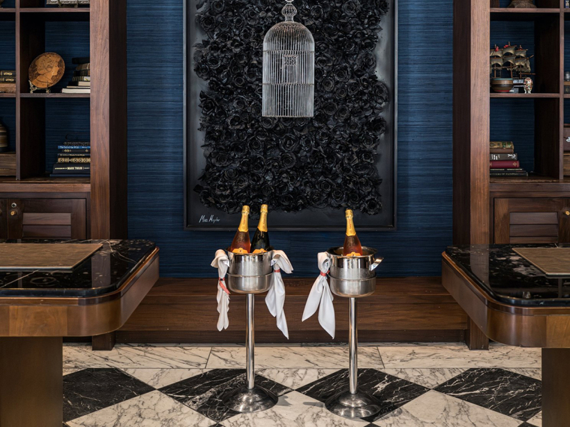 INTERIOR, ARCHITECTURE AND AERIAL PHOTOGRAPHY & MOTION